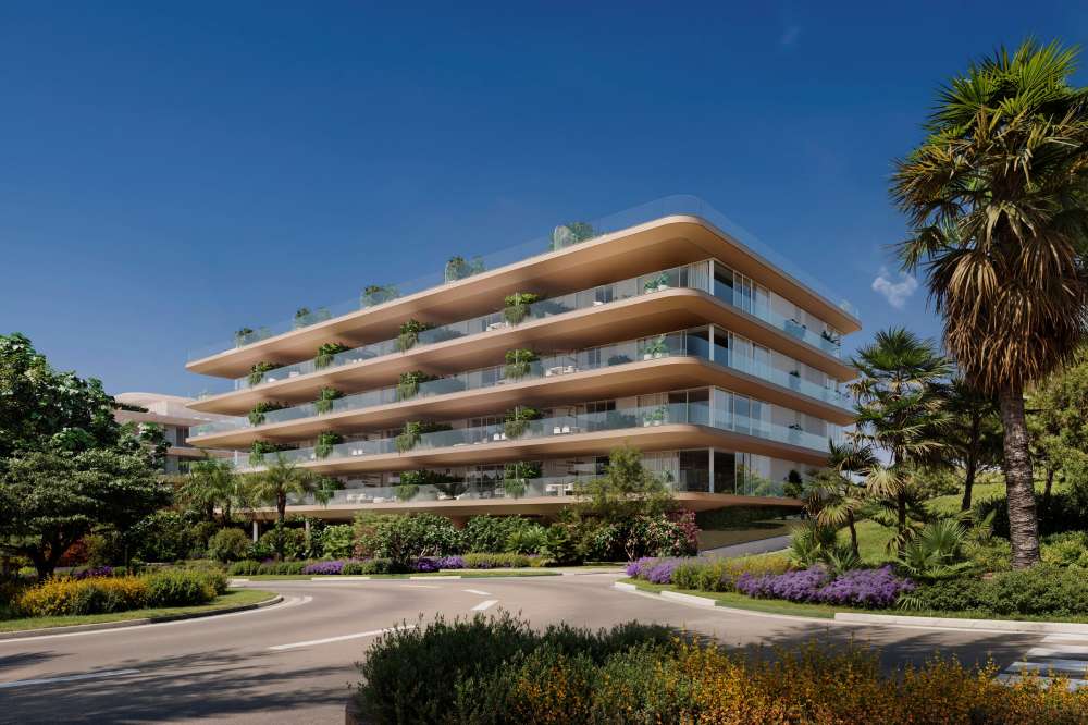 Exterior 1