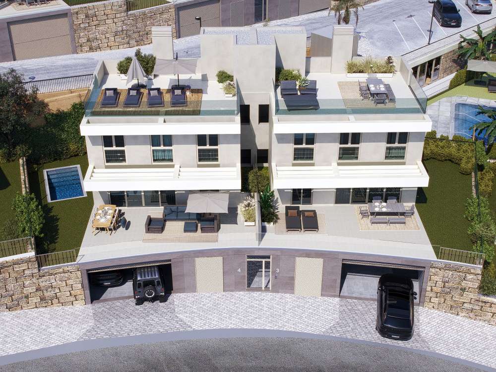 Exterior 1