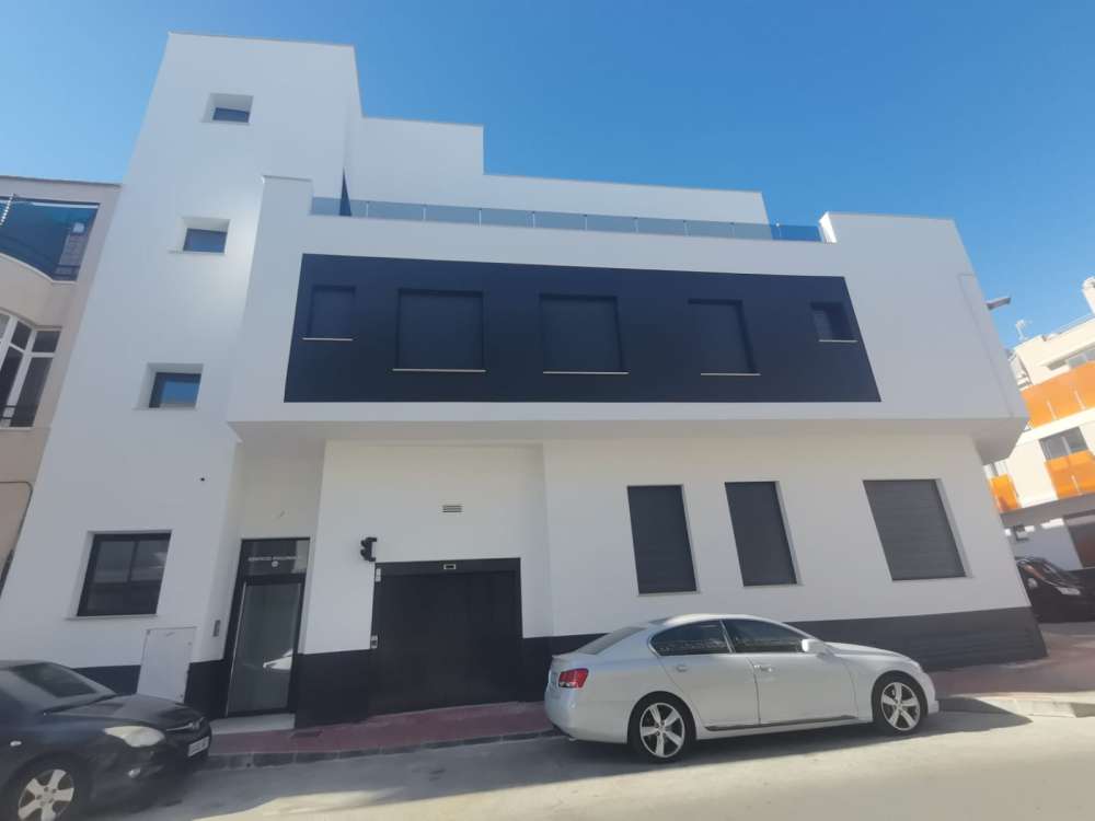 Exterior 1