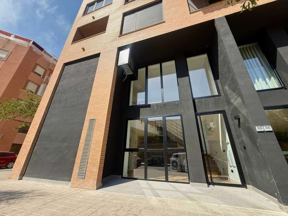 Exterior 1