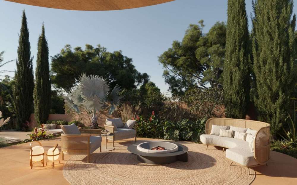 Exterior 1