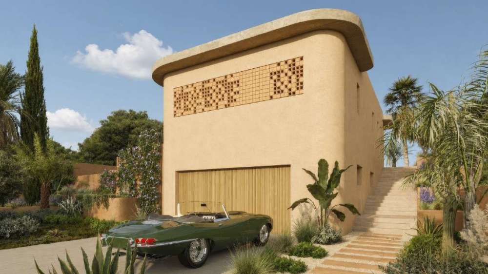 Exterior 1