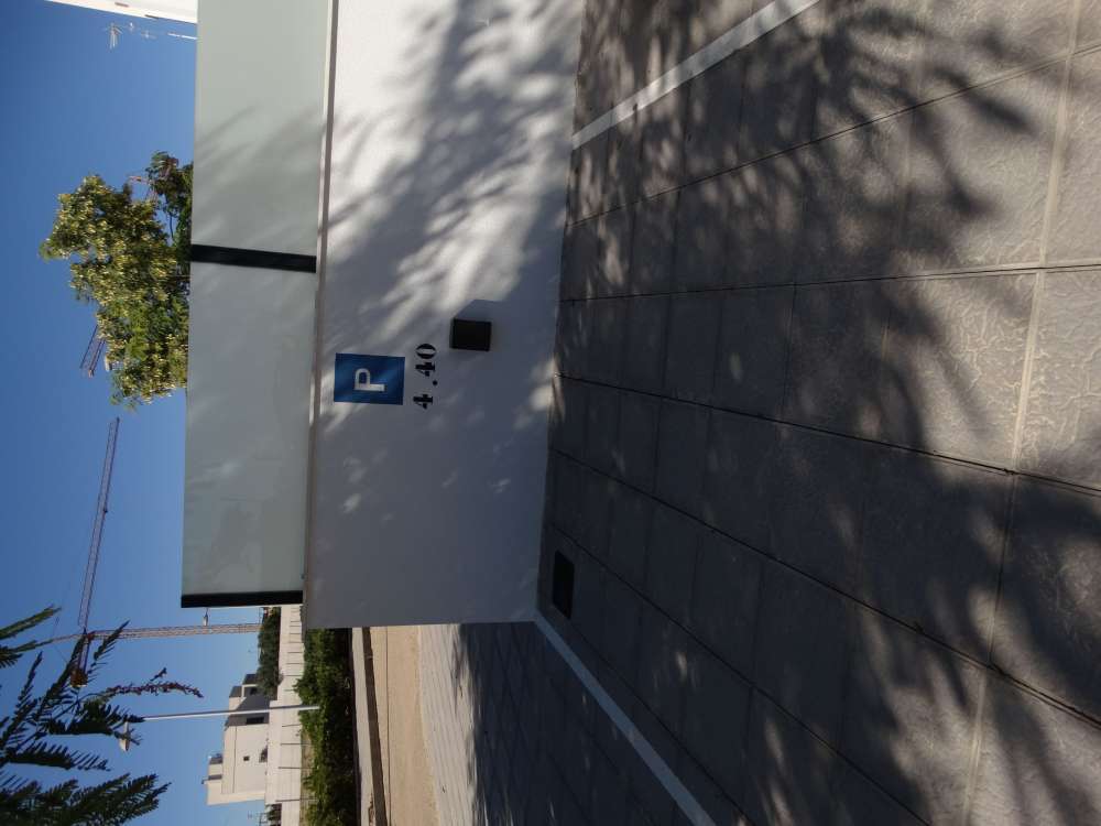 Exterior 1