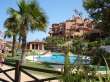 Pool & views