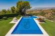 Pool & views