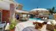 Pool & views