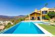 Pool & views