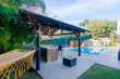 Pool & views