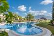 Pool & views