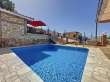 Pool & views