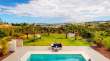 Pool & views