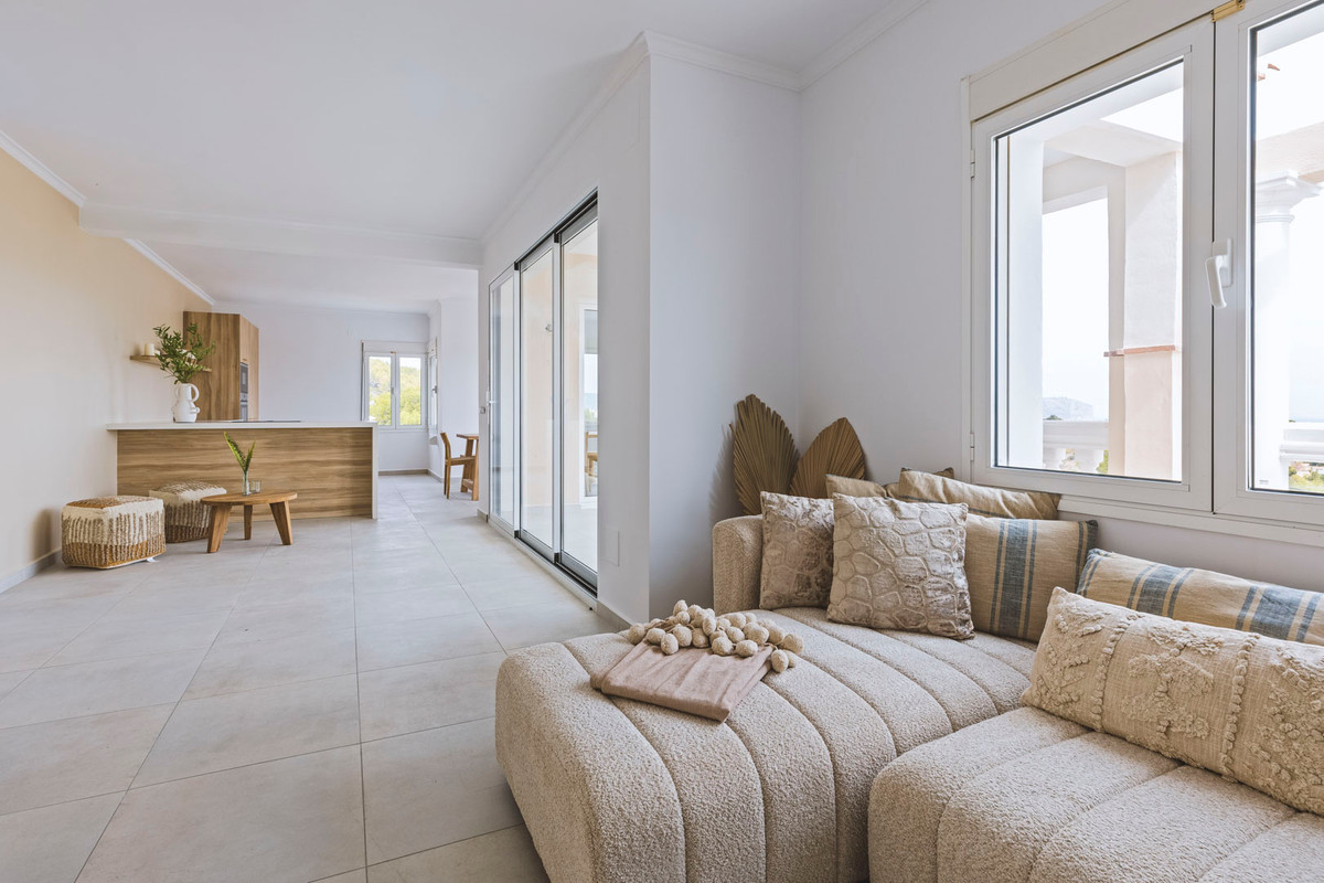 DETACHED HOUSE IN JÁVEA