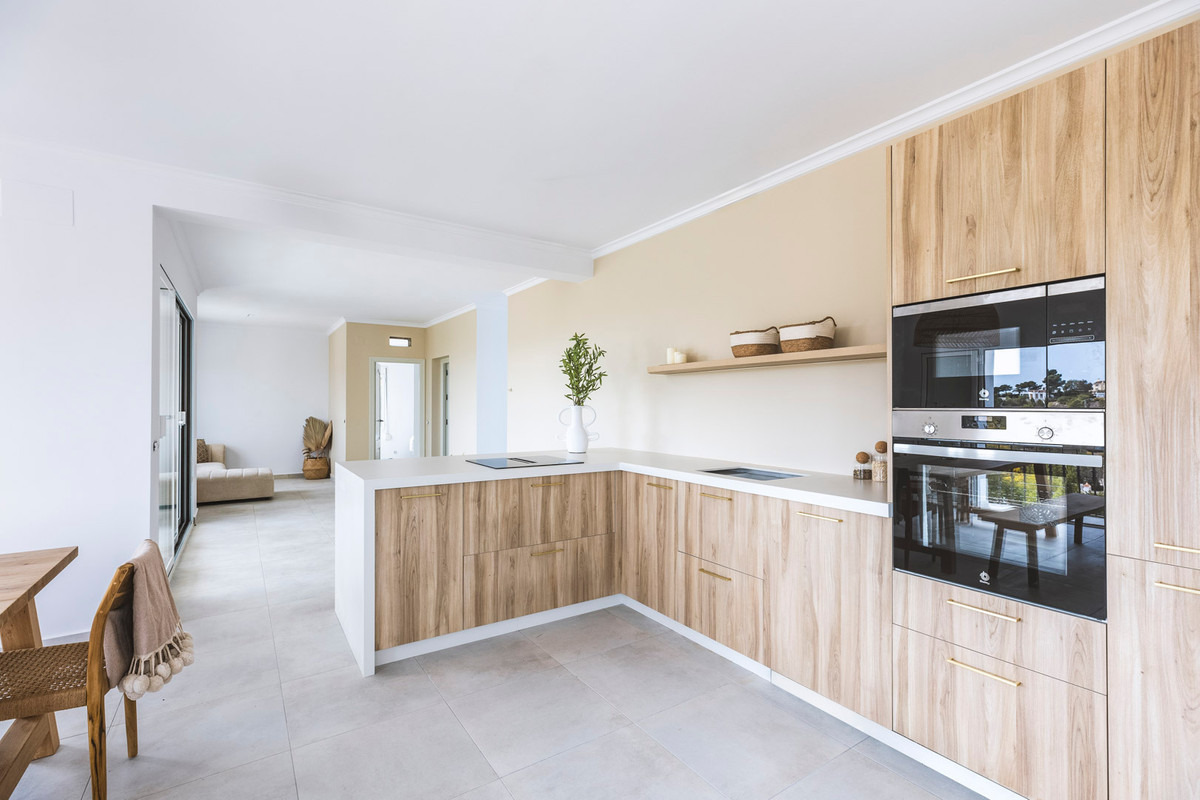 DETACHED HOUSE IN JÁVEA