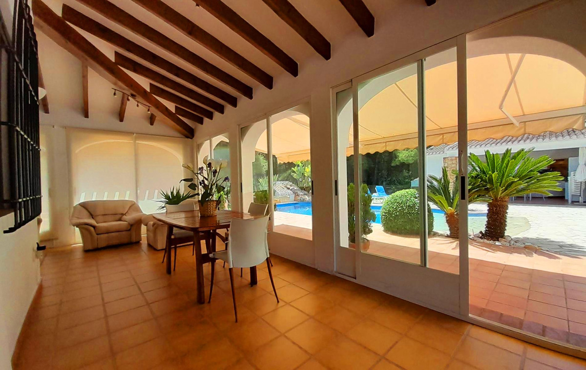 DETACHED HOUSE IN JÁVEA