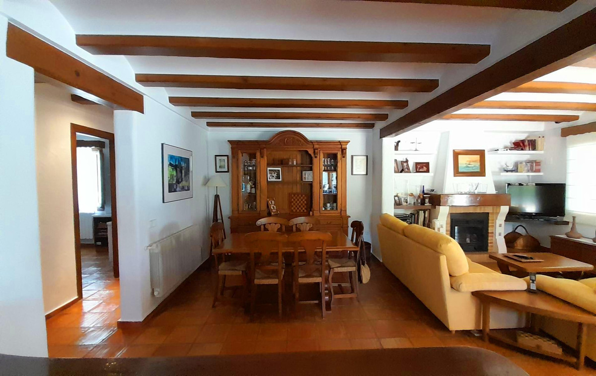 DETACHED HOUSE IN JÁVEA