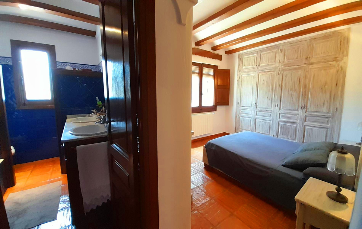 DETACHED HOUSE IN JÁVEA