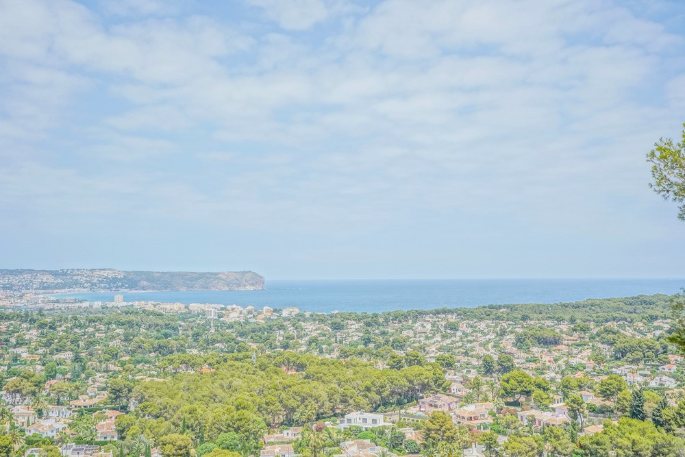 DETACHED HOUSE IN JÁVEA