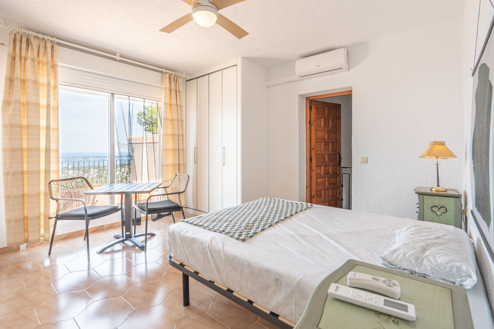 DETACHED HOUSE IN JÁVEA