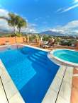 Pool & views