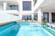 Pool & views