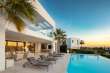 Pool & views