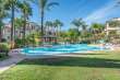Pool & views
