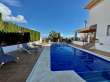 Pool & views