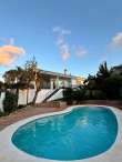 Pool & views