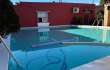 Pool & views