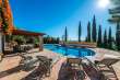 Pool & views