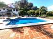 Pool & views