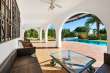 Pool & views