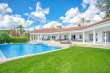 Pool & views