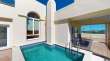 Pool & views