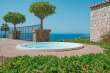 Pool & views