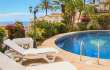 Pool & views
