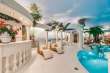 Pool & views