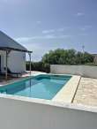 Pool & views