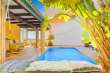 Pool & views