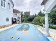 Pool & views