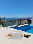 Pool & views