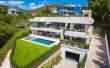 Pool & views