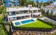 Pool & views