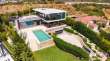 Pool & views