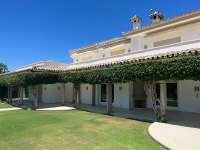 Detached house in New Golden Mile