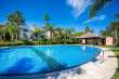 Pool & views
