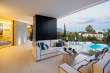 Pool & views