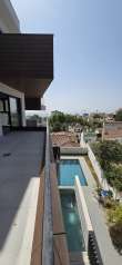 Pool & views
