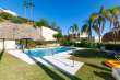 Pool & views