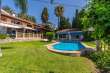 Pool & views